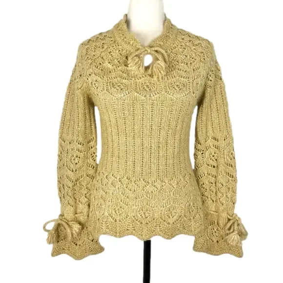 Kenzie golden crochet sweater - Picture 2 of 7